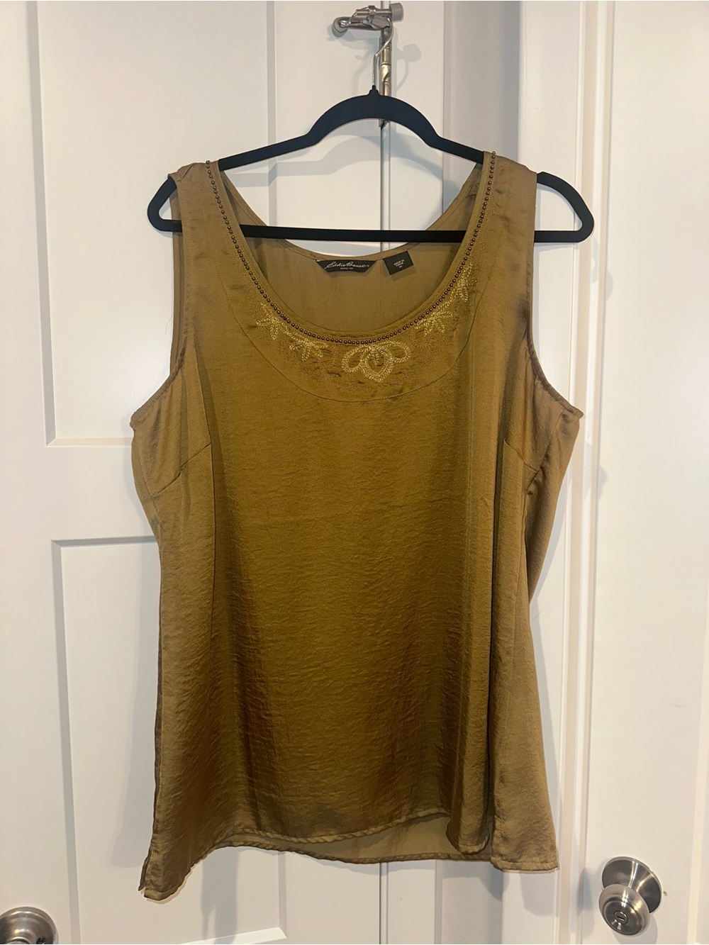 Eddie Bauer Olive Green Sleeveless Embroidered Camisole